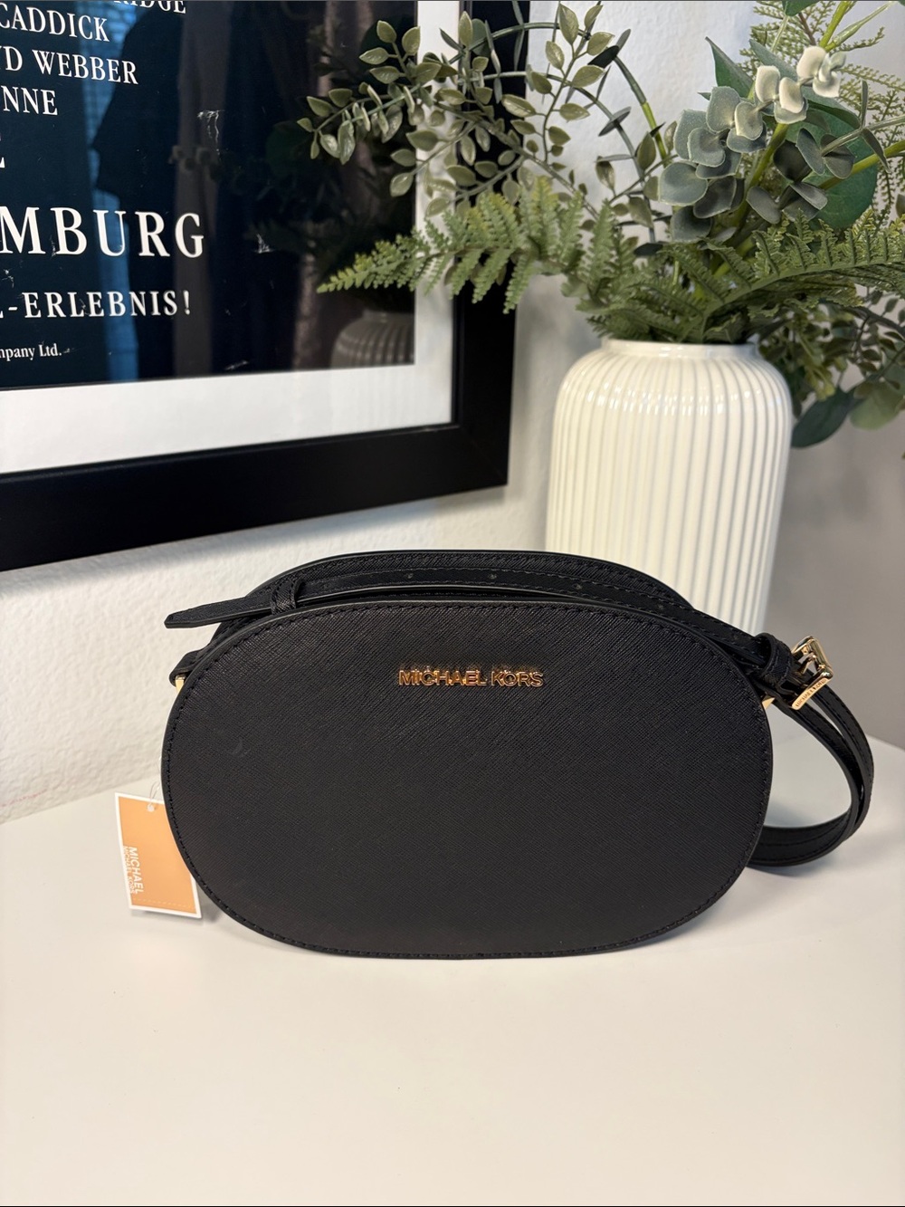 NWT Michael Kors Med Saffiano Leather Oval Crossbody Bag